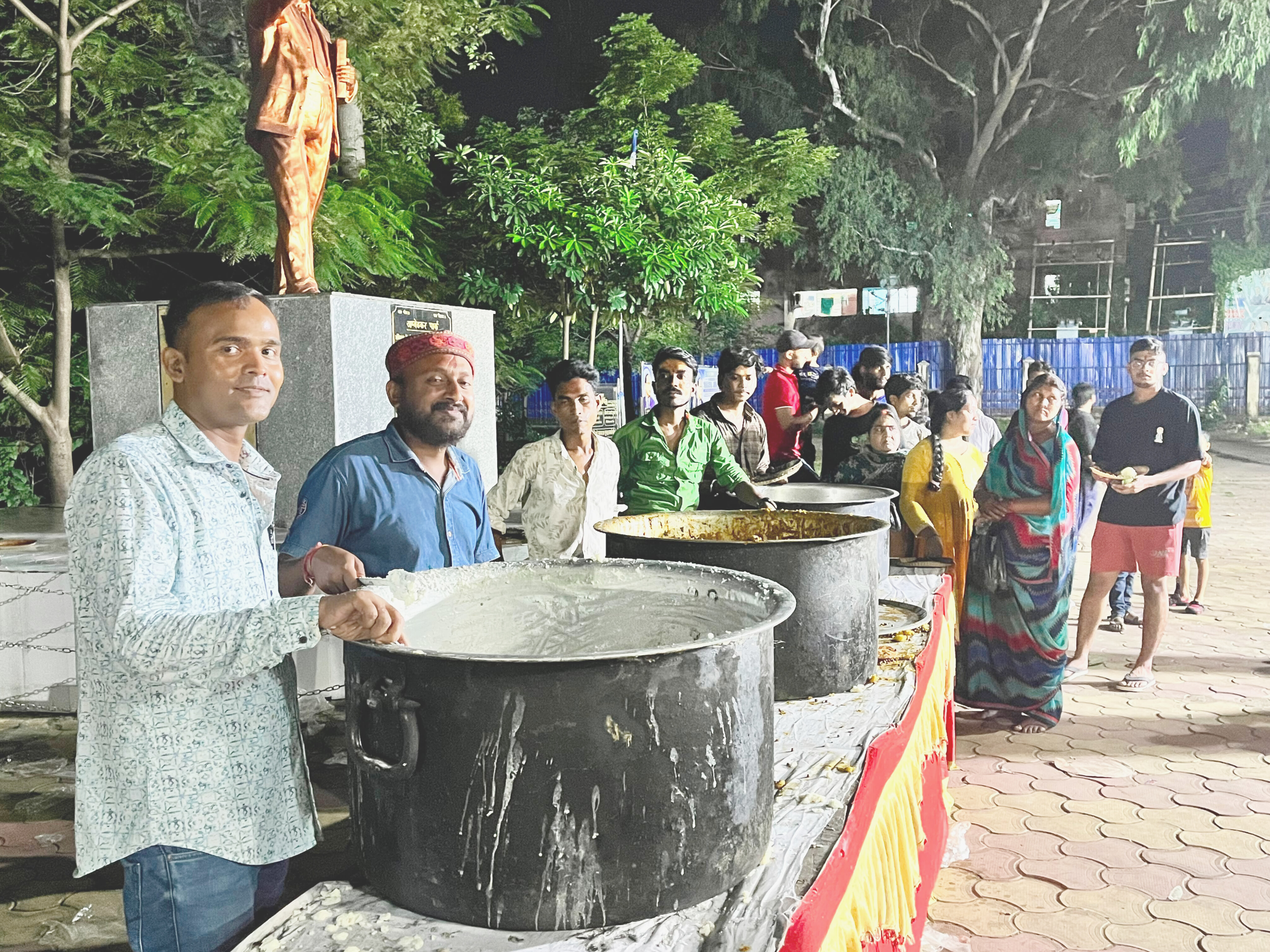 श्री श्री भोले मंदिर में भव्य प्राण प्रतिष्ठा महोत्सव संपन्न, सैकड़ों श्रद्धालुओं ने ग्रहण किया प्रसाद