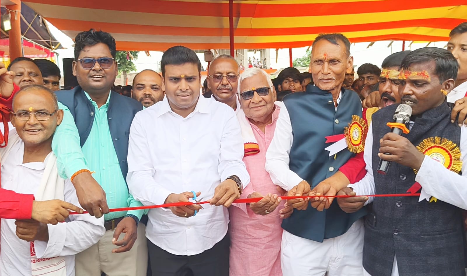 बोकेया में विराट नाग पंचमी पूजा महोत्सव सह मेला का भव्य आयोजन, विधायक आलोक चौरसिया ने किया शुभारंभ